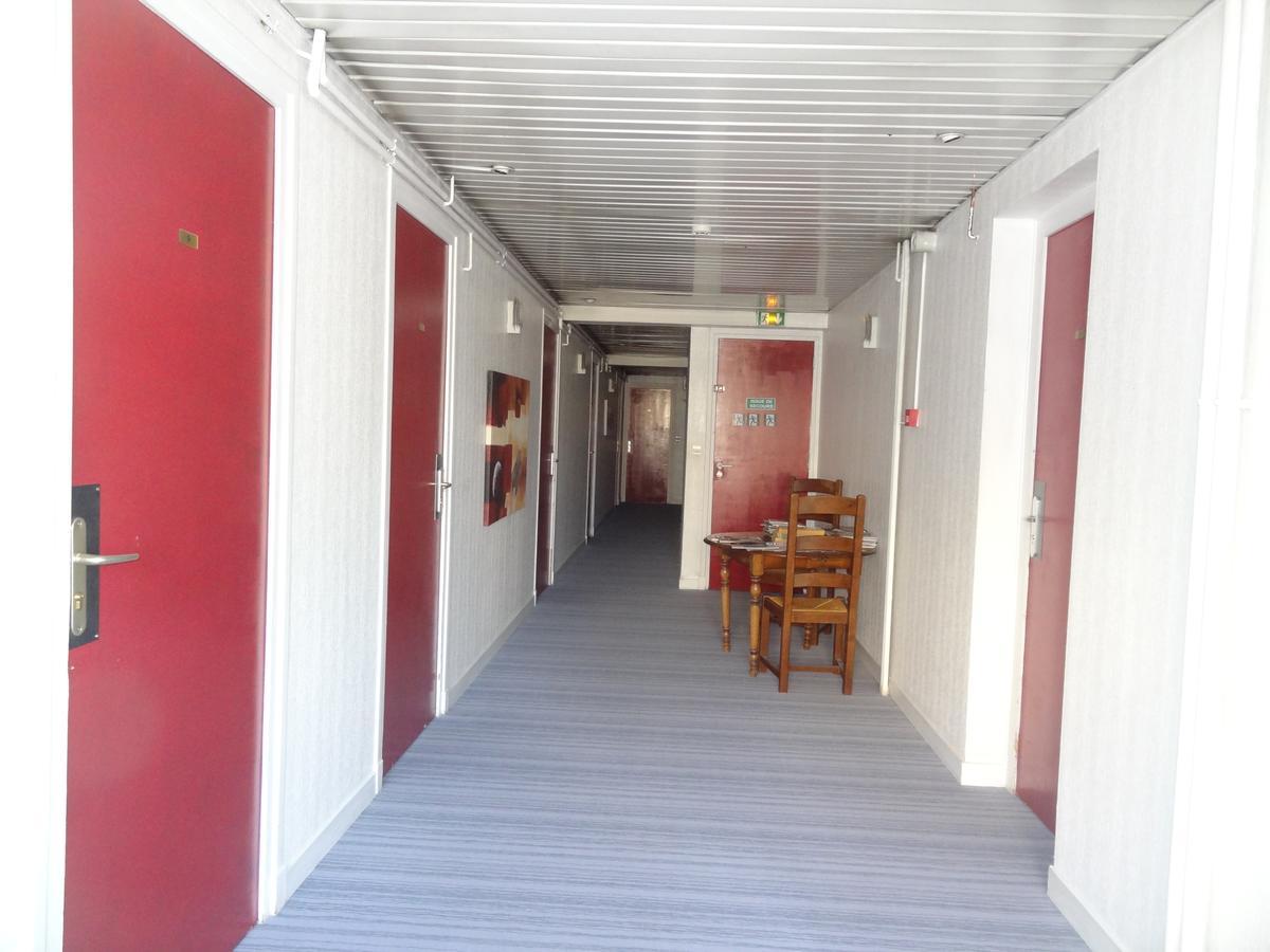 Les Ambassadeurs Hotel Saint-Chamond Exterior foto
